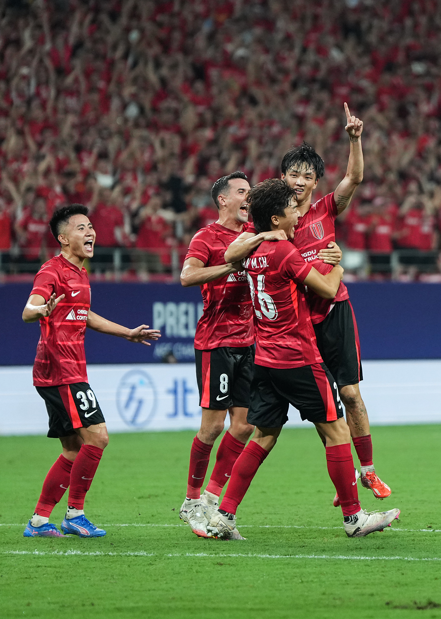 包含足总杯赛程吃紧，曼城赛后官宣签约，气氛紧张，细节决定成败的词条